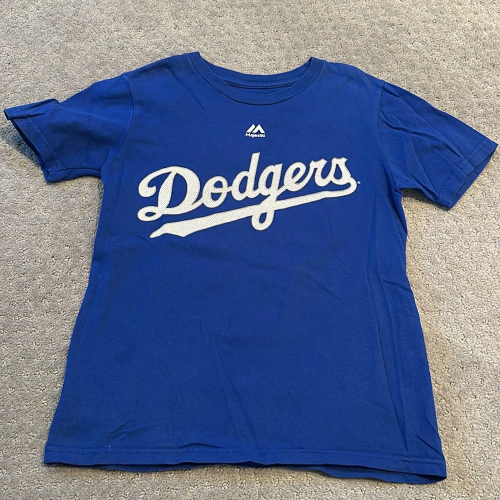 4 Los Angeles Dodgers tshirts. 1 Justin Turner shirt, 3 NL West Division shirts